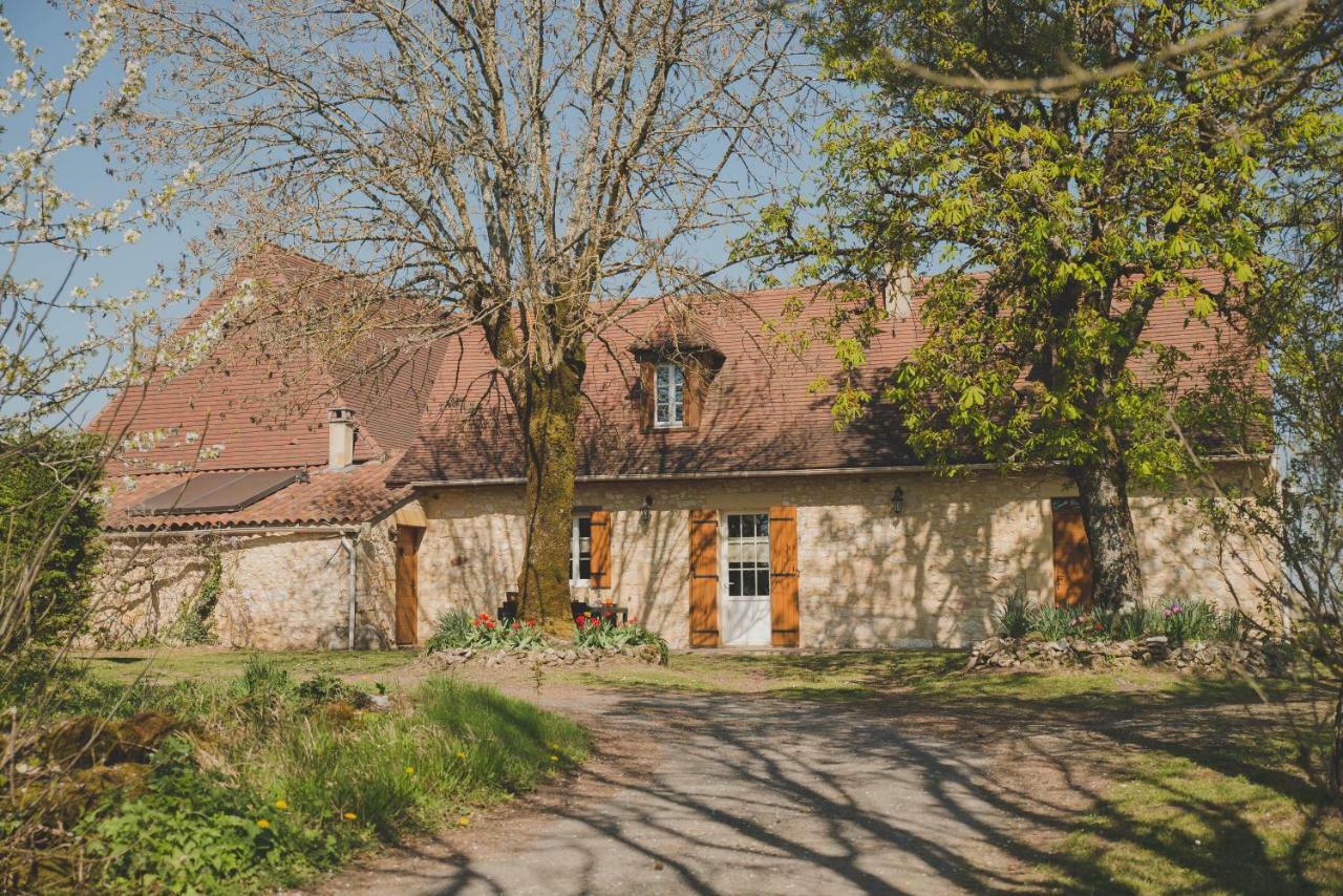 La Ferme De Bousserand Pontours Dış mekan fotoğraf