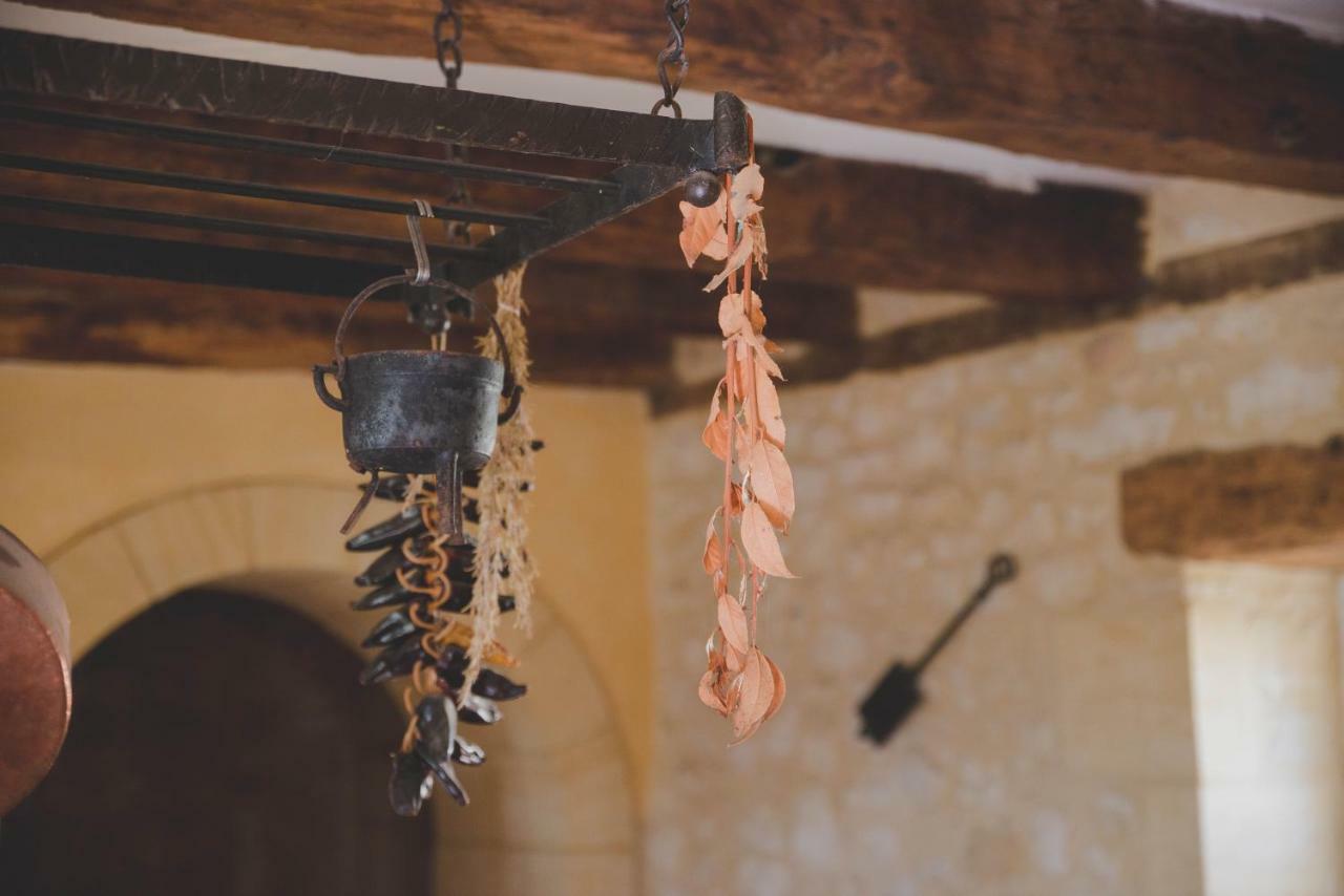La Ferme De Bousserand Pontours Dış mekan fotoğraf